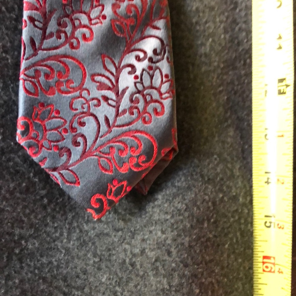 Tie